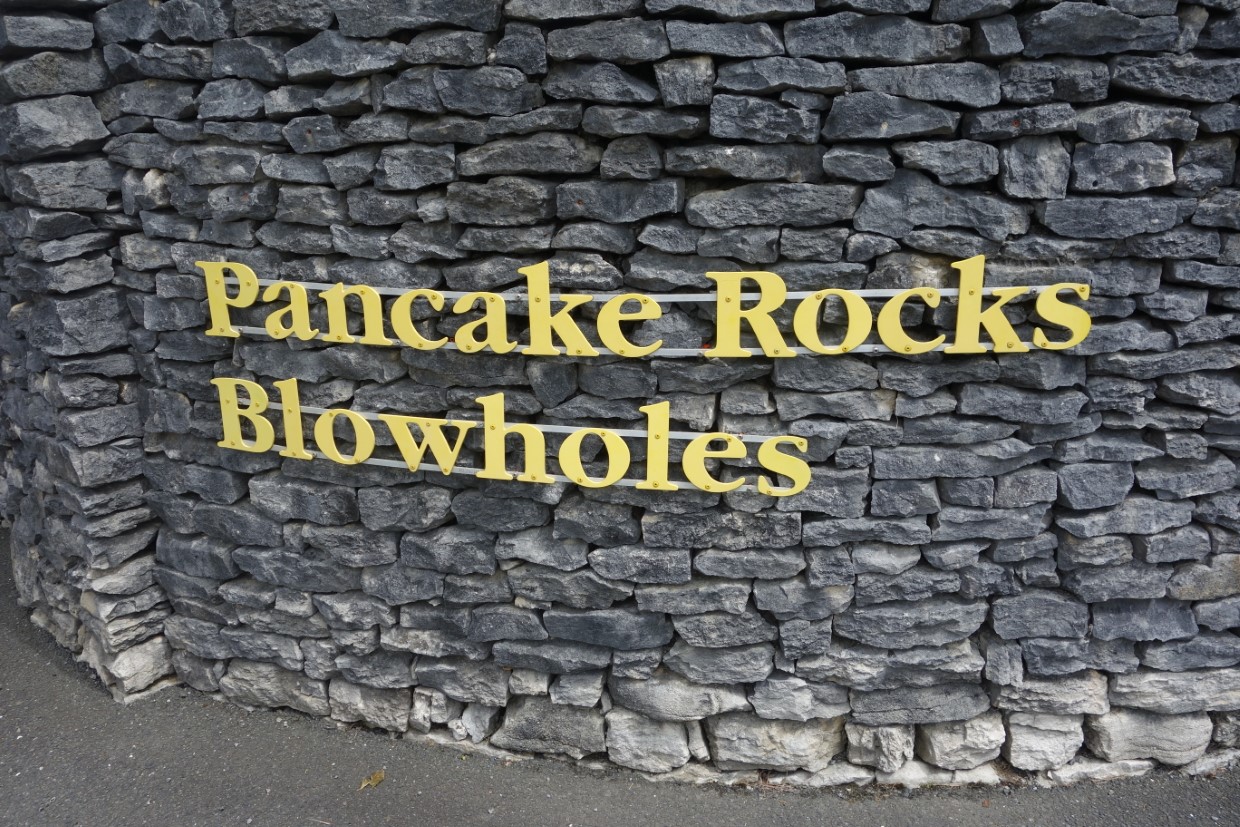 An der Westküste und den Pancake-Rocks entlang