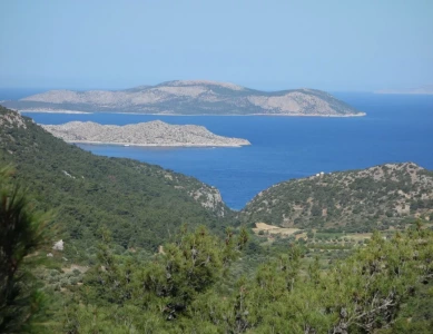 Monolithos – Wandern bis der Imker kommt