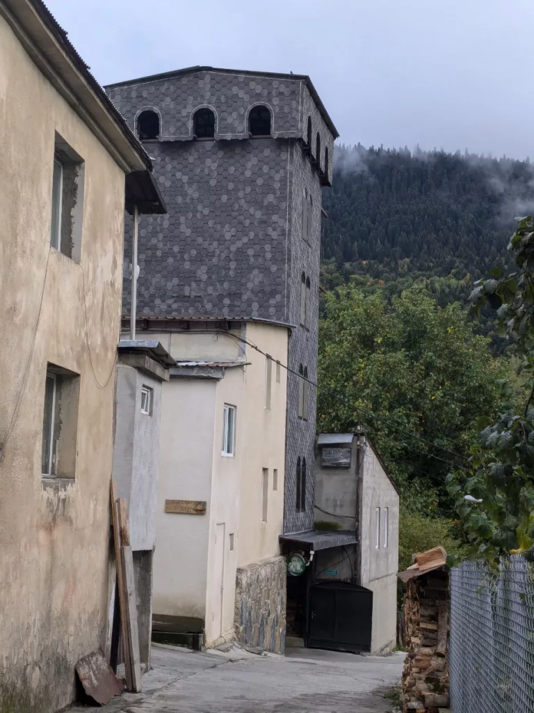 Georgien Unterkunft in Mestia