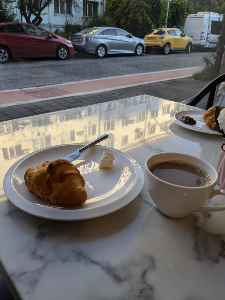 Batumi Frühstück